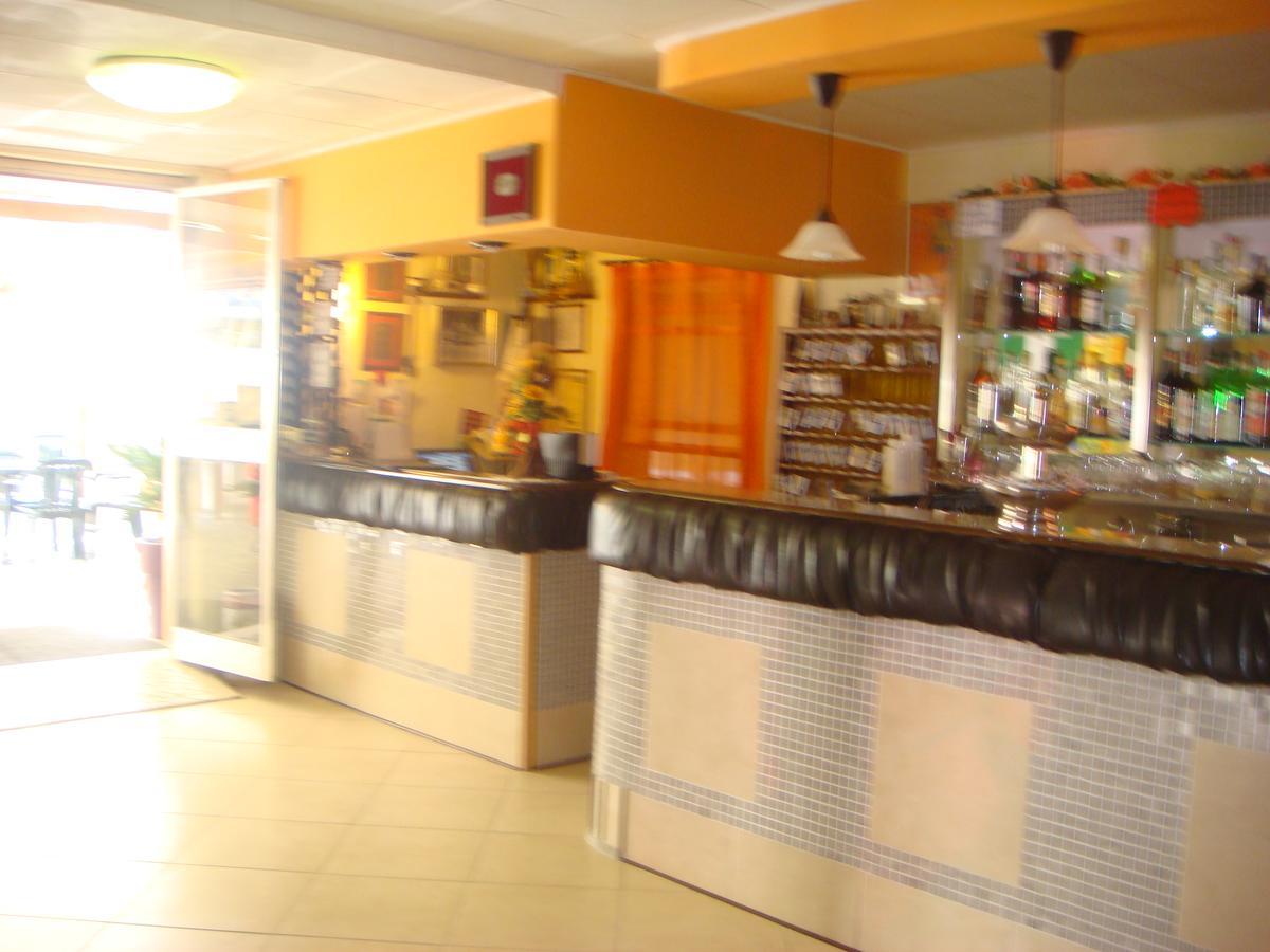 Hotel Moroni Rimini Luaran gambar